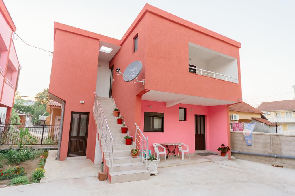 Mc Apartments Улцинь Экстерьер фото