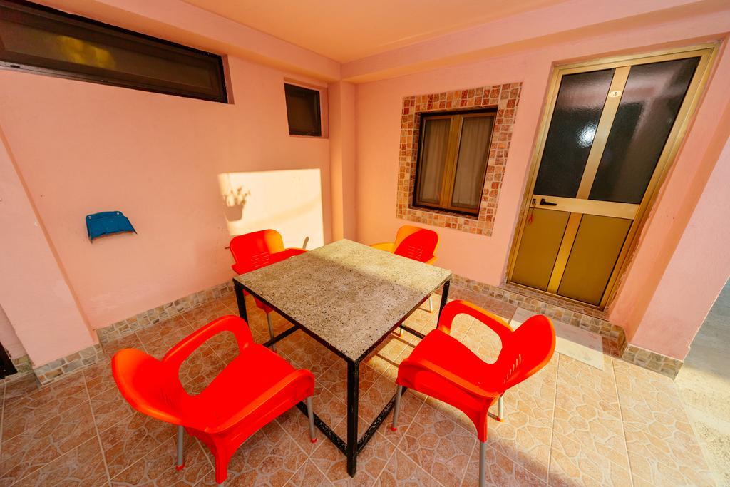 Mc Apartments Улцинь Экстерьер фото
