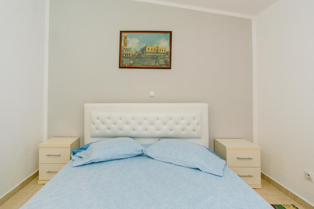 Mc Apartments Улцинь Экстерьер фото