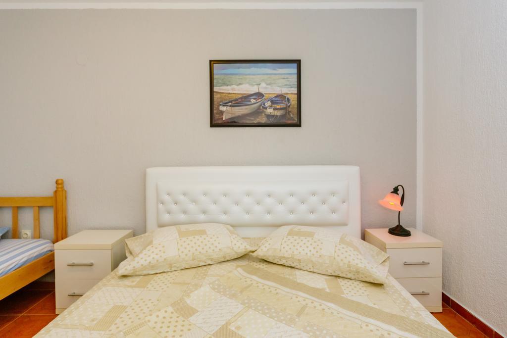 Mc Apartments Улцинь Экстерьер фото