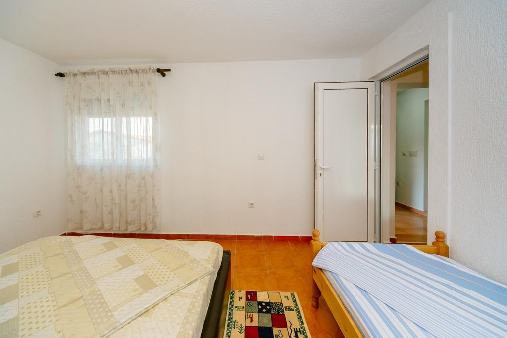 Mc Apartments Улцинь Экстерьер фото