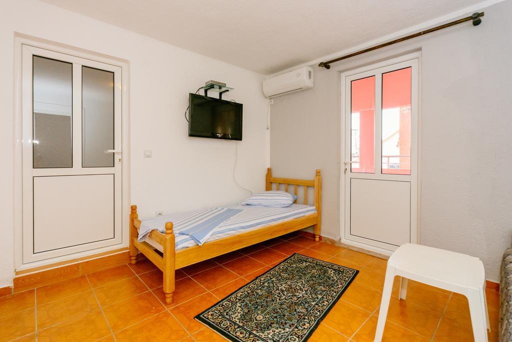 Mc Apartments Улцинь Экстерьер фото