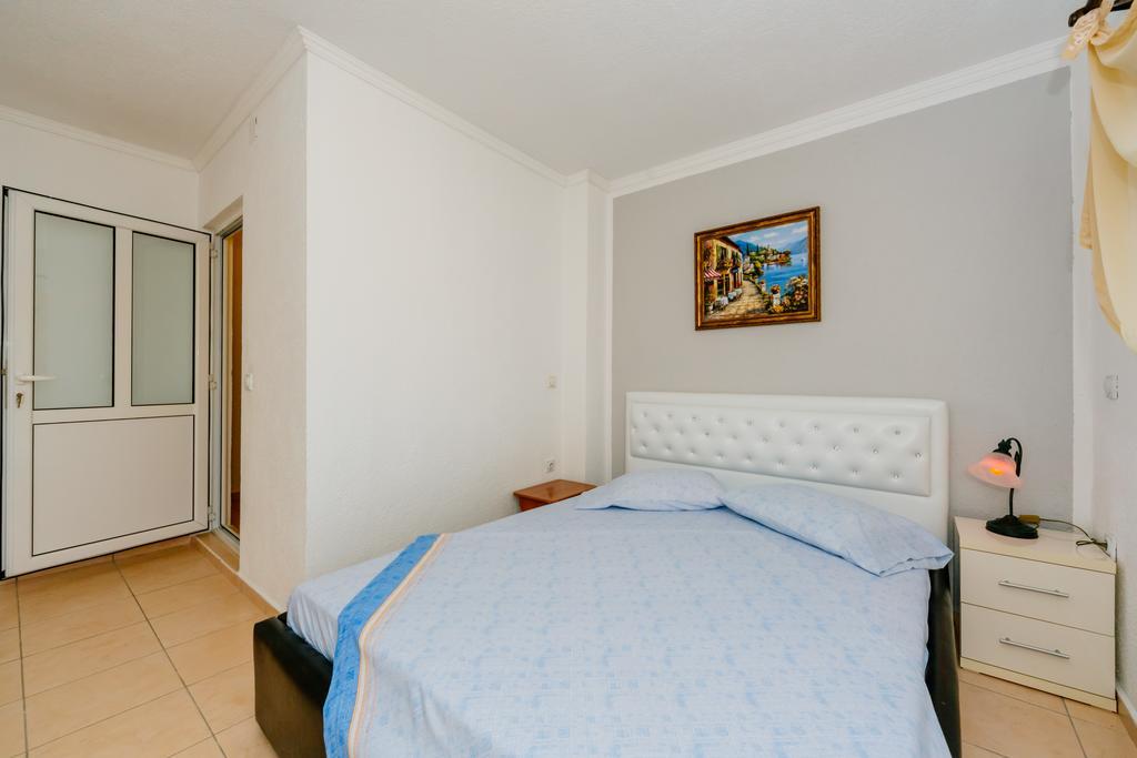 Mc Apartments Улцинь Экстерьер фото