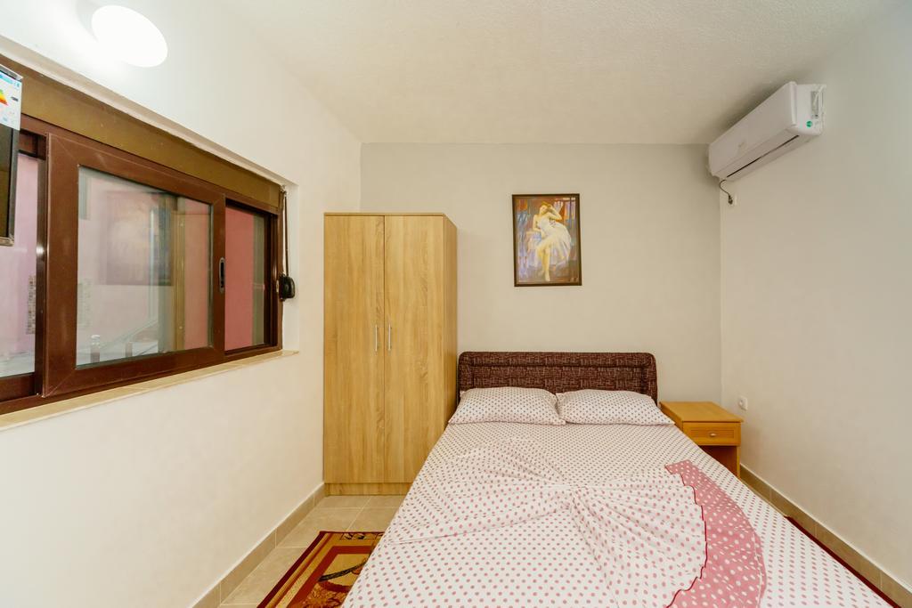 Mc Apartments Улцинь Экстерьер фото